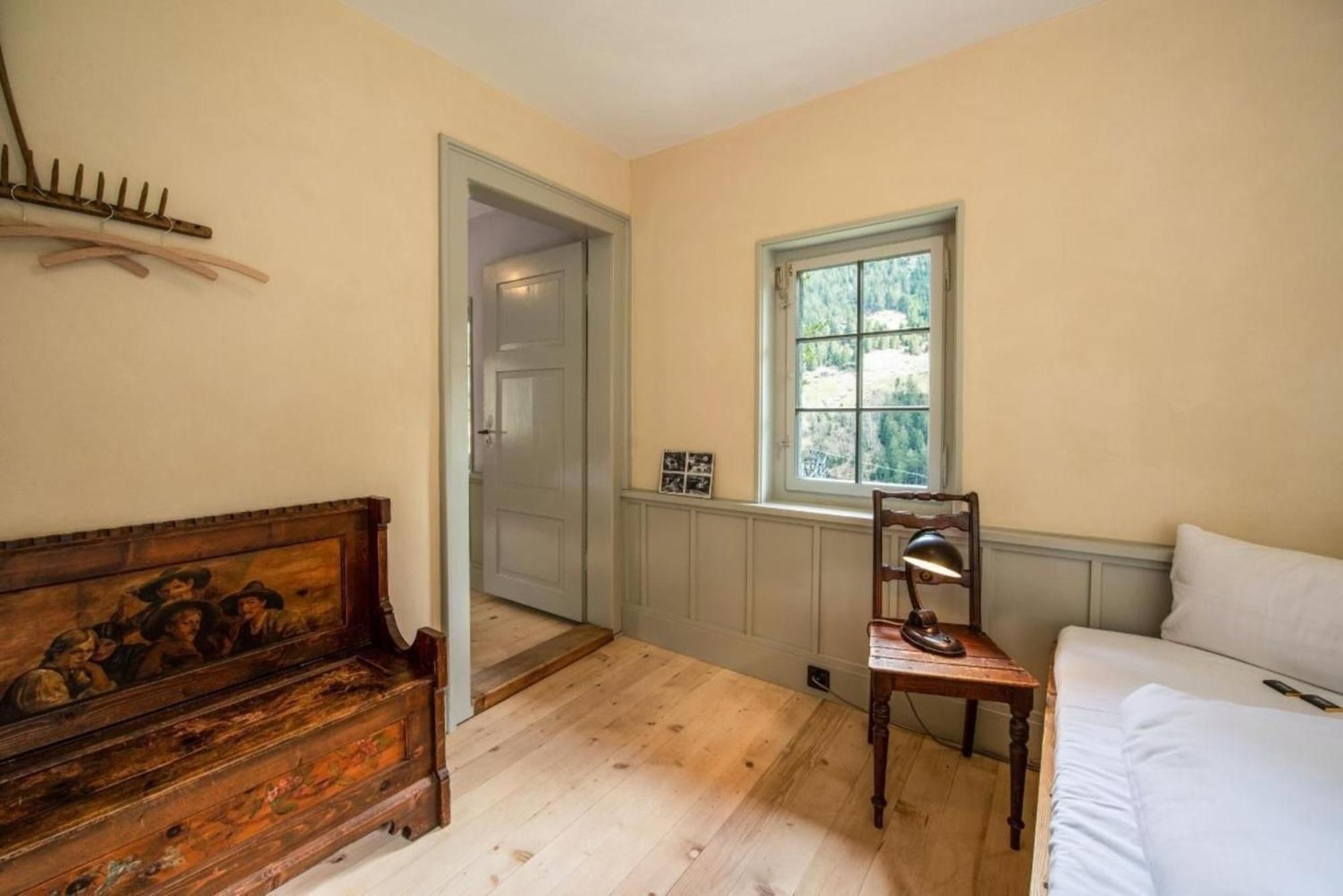 Villa Bahnwaerterhaus Eggwald à Wassen Extérieur photo